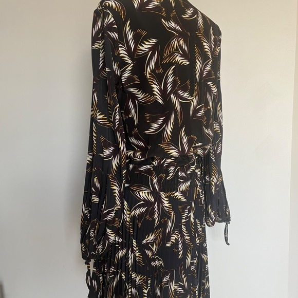 A.L.C. Rory Pleated palm leaves Retro Miami Cocktail V-neck Silk Mini Dress - Picture 10 of 16